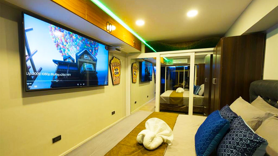 Clockwork Orange Luxury Condominiums Cebu Airport-Luxury Bedroom